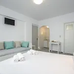 Soula Naxos Hotel *