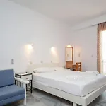 Soula Naxos Hotel *