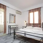 Soula Naxos Hotel