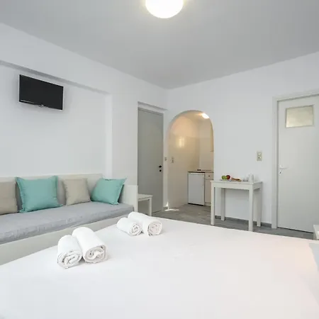 Soula Naxos Hotel *