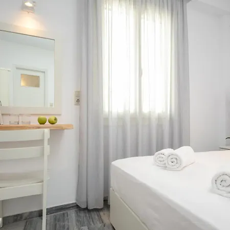 Soula Naxos * Naxos City