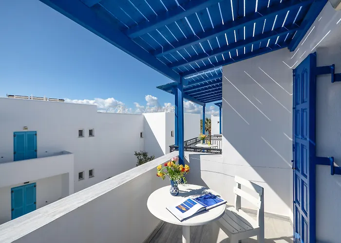 Soula Naxos * Naxos City